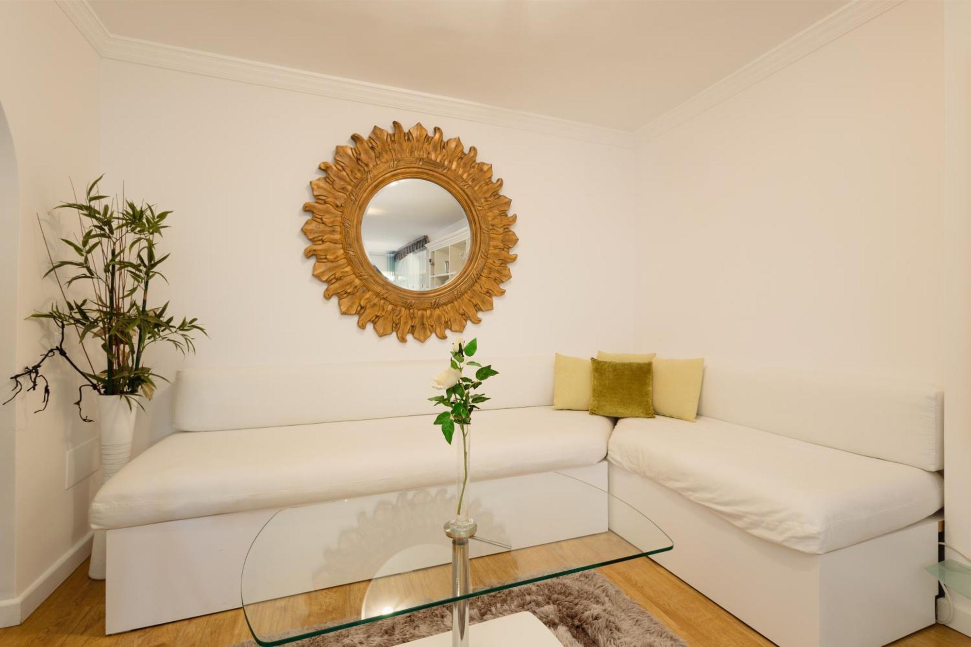 Ground Floor Holiday Apartment With Terrace And Pool In Puerto Banus, Marbellac Extérieur photo